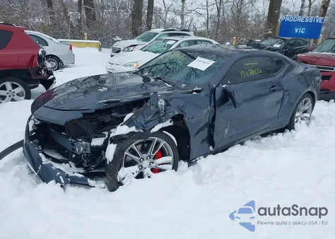 2021 Chevrolet Camaro Rwd Lt1 z USA, uszkodzony, nr VIN 1G1FF1R78M0135899